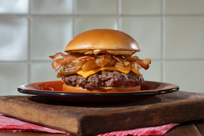 N2 — hambúrguer favorito com bacon